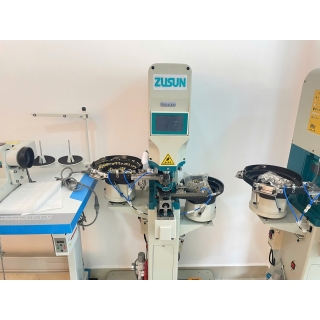 Máy bấm nút tự động  CM196